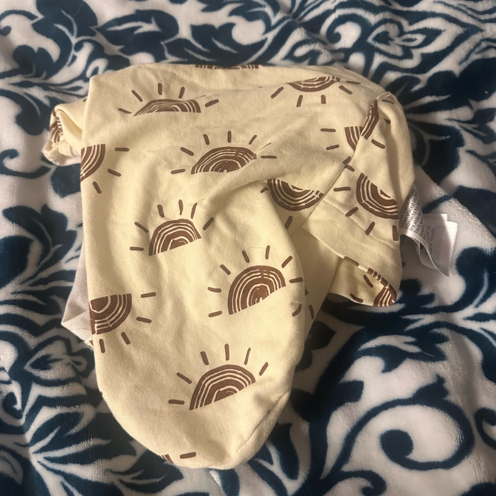 Swaddles